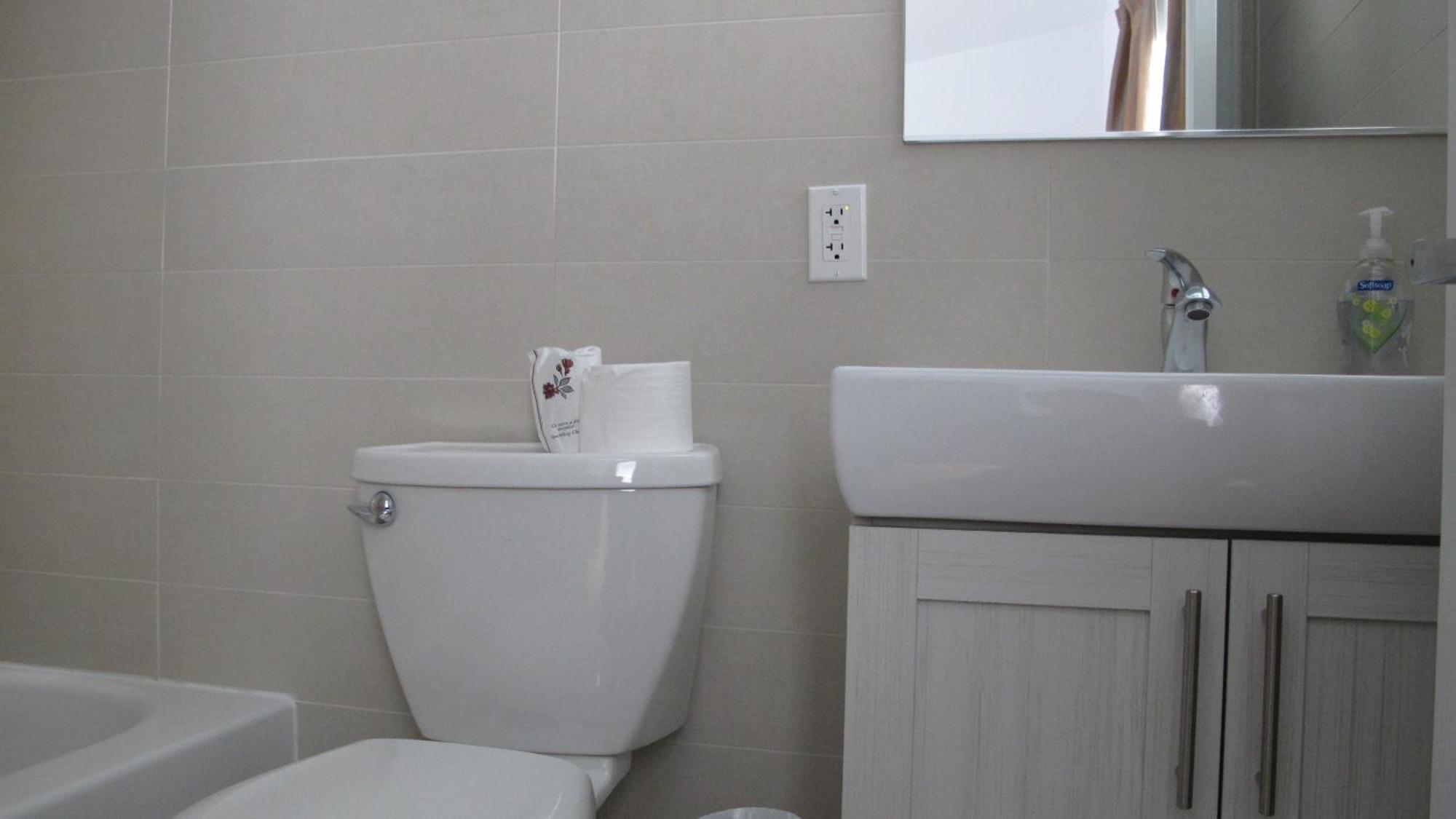 Au Petit Hotel Quebec City Bilik gambar