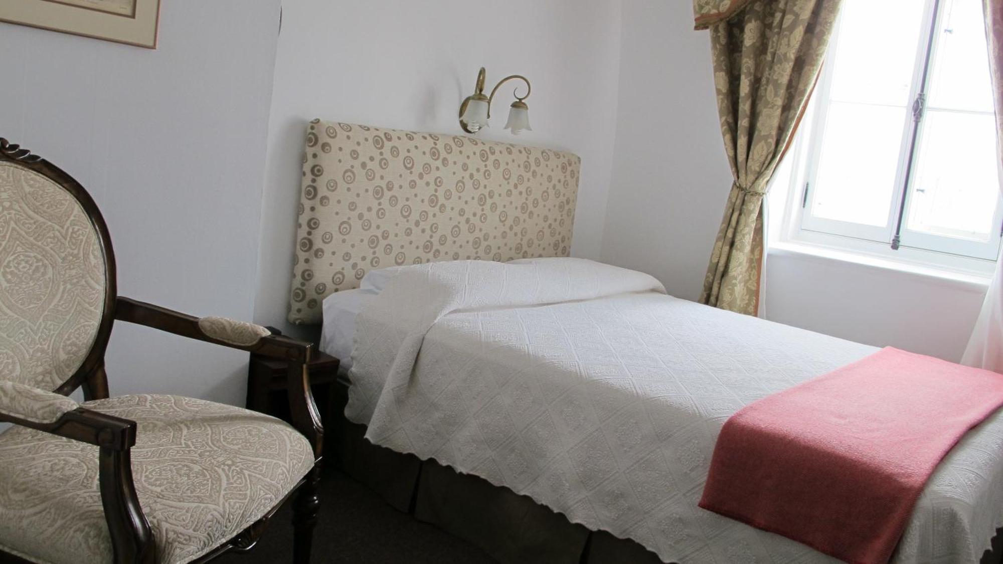 Au Petit Hotel Quebec City Bilik gambar