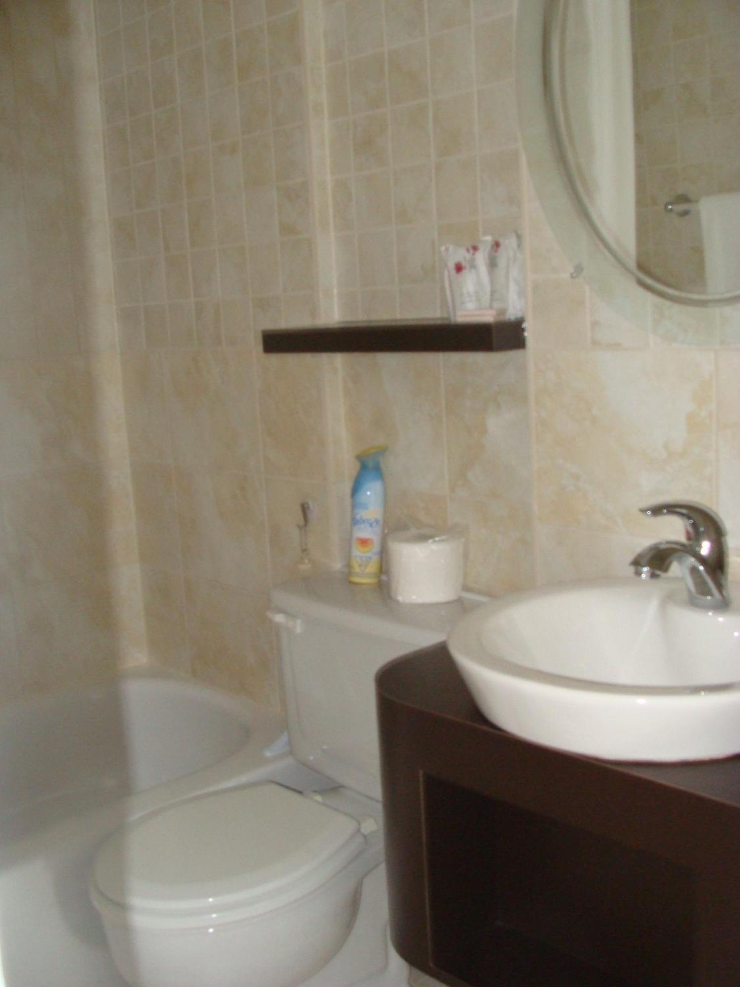 Au Petit Hotel Quebec City Bilik gambar